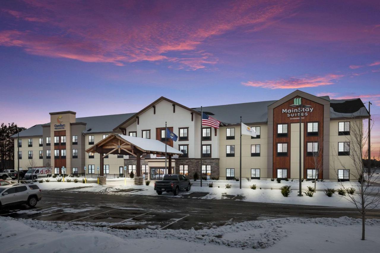 Mainstay Suites Gaylord Exteriér fotografie