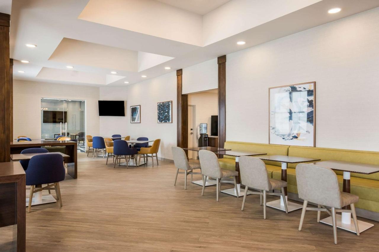 Mainstay Suites Gaylord Exteriér fotografie